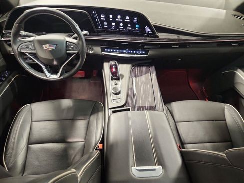 Used 2021 Cadillac Escalade ESV Sport w/ Driver Assist Tech Package AWD/4WD image 21
