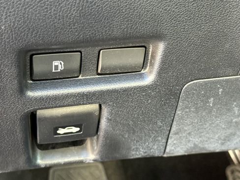Used 2024 Lexus UX 250h F Sport FWD image 22