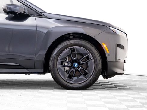 Used 2024 BMW iX xDrive50 w/ Convenience Package image 30