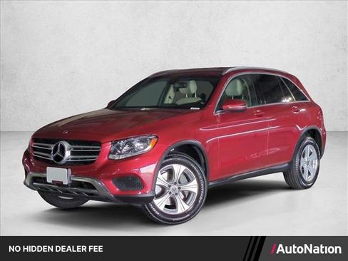 Used 2017 Mercedes-Benz GLC 300 image 1