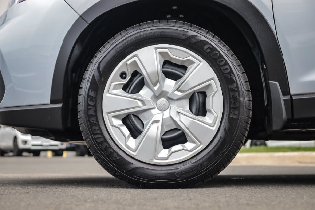 Used 2020 Subaru Forester AWD/4WD image 16