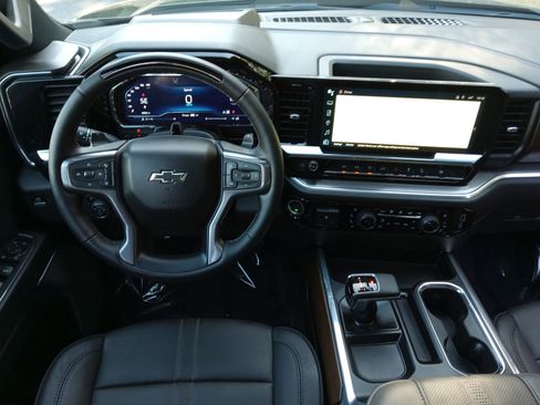 Used 2025 Chevrolet Silverado 1500 High Country w/ Midnight Edition image 15