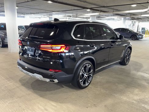 Certified 2023 BMW X5 sDrive40i image 8