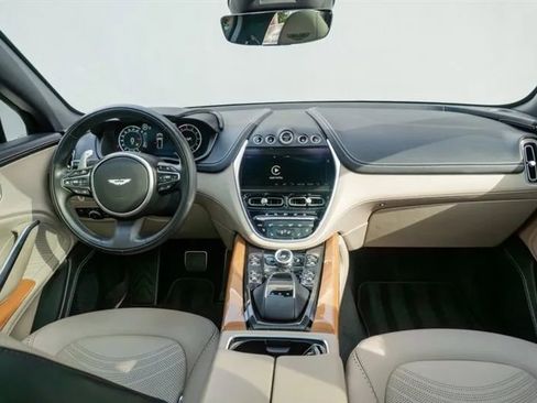 Used 2023 Aston Martin DBX 707 image 16