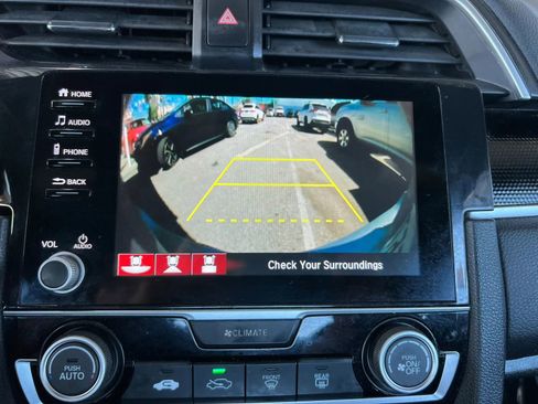Used 2019 Honda Civic Sport image 14