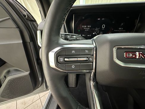 Used 2025 GMC Terrain Elevation w/ Elevation Premium Package AWD/4WD image 27