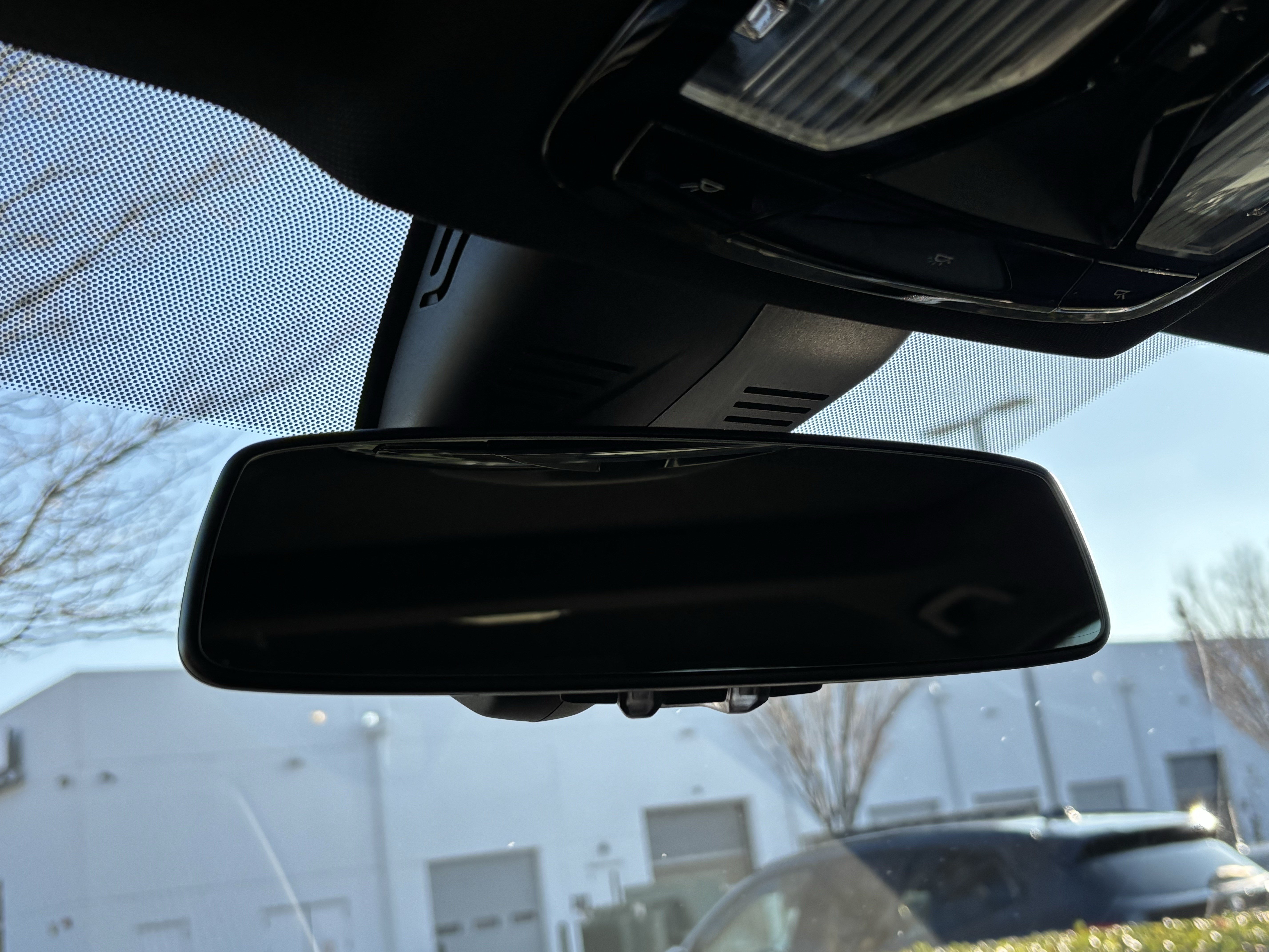 Certified 2026 BMW 330i Sedan w/ Convenience Package RWD image 30