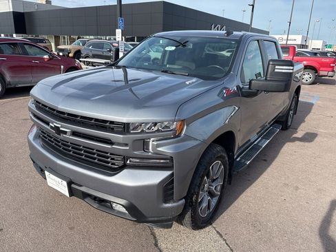 Used 2022 Chevrolet Silverado 1500 RST AWD/4WD image 1