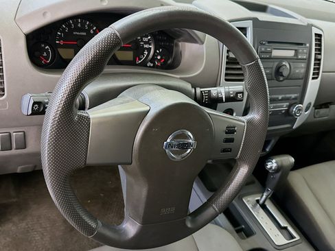 Used 2012 Nissan Xterra S w/ Value Package image 18