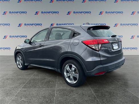 Used 2019 Honda HR-V LX image 3