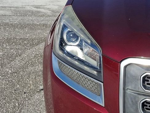 Used 2017 GMC Acadia Limited SLT image 10