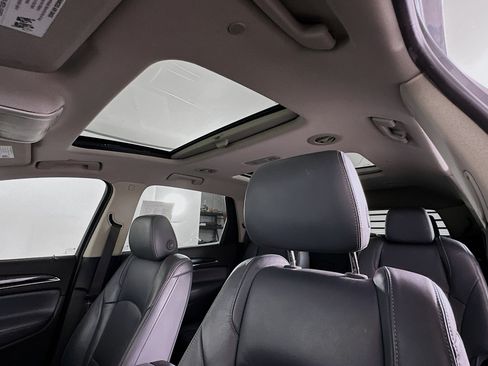 Used 2020 Buick Enclave Essence w/ Sound and Sites Package FWD image 26