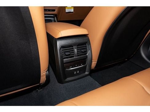 New 2026 BMW 330i xDrive Sedan w/ Convenience Package image 76