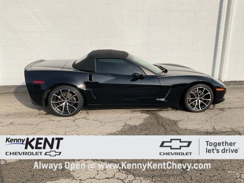Used 2009 Chevrolet Corvette Convertible w/ Preferred Equipment Group image 2