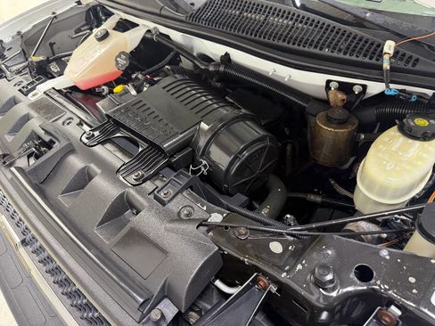 Used 2016 Chevrolet Express 3500 LT w/ LT Preferred Equipment Group image 23