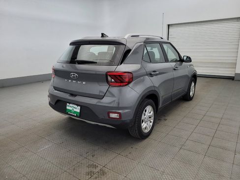 Used 2020 Hyundai Venue SEL image 9