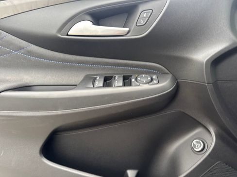 New 2026 Buick Envista Sport Touring image 15