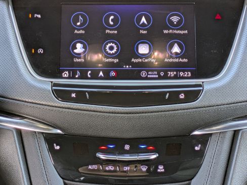 Certified 2023 Cadillac XT5 Premium Luxury w/ LPO, Floor Liner Package image 17