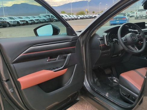 Used 2025 MAZDA CX-50 2.5 Turbo w/ Weather Package image 11