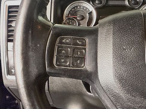 Used 2019 RAM 1500 Big Horn RWD image 14
