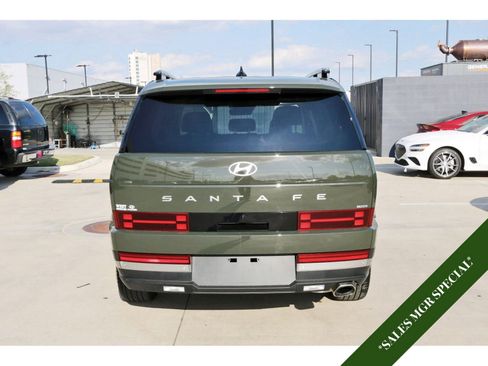 Used 2024 Hyundai Santa Fe Limited AWD/4WD image 7