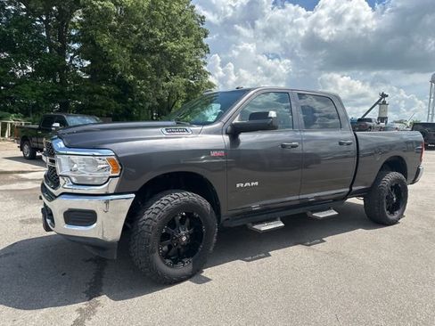 Used 2022 RAM 2500 Tradesman AWD/4WD image 1