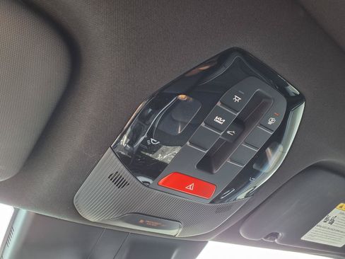 Used 2025 Kia K4 GT-Line w/ GT-Line Sunroof Package FWD image 9