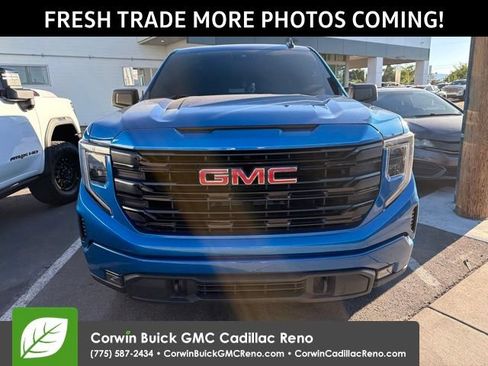 Used 2022 GMC Sierra 1500 Elevation AWD/4WD image 2