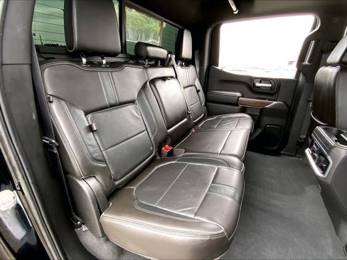 Used 2019 Chevrolet Silverado 1500 High Country w/ Technology Package image 19