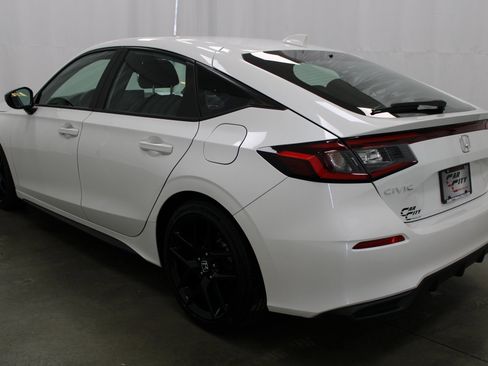 Used 2024 Honda Civic Sport image 7
