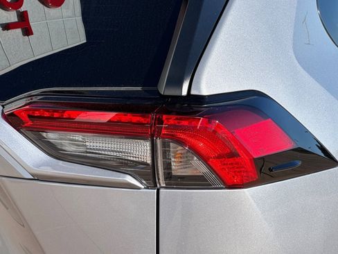 New 2025 Toyota RAV4 XLE image 30