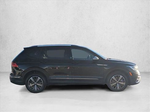 Used 2024 Volkswagen Tiguan Wolfsburg Edition image 4