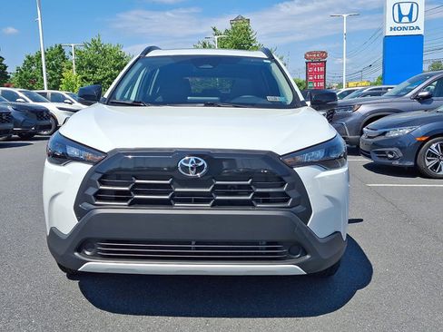 Used 2026 Toyota Corolla Cross LE w/ Moonroof Package AWD/4WD image 2
