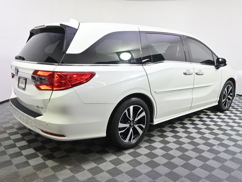 Used 2018 Honda Odyssey Elite image 32