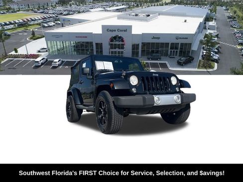 Used 2015 Jeep Wrangler Sahara w/ Connectivity Group AWD/4WD image 2