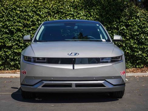 Used 2023 Hyundai Ioniq 5 Limited RWD image 2
