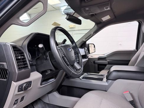 Used 2018 Ford F150 XLT w/ Equipment Group 302A Luxury AWD/4WD image 15