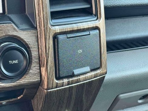 Used 2018 Ford F150 XL w/ Equipment Group 101A Mid AWD/4WD image 30
