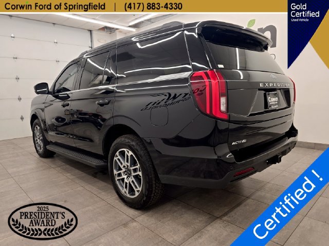 Certified 2025 Ford Expedition Active AWD/4WD image 4