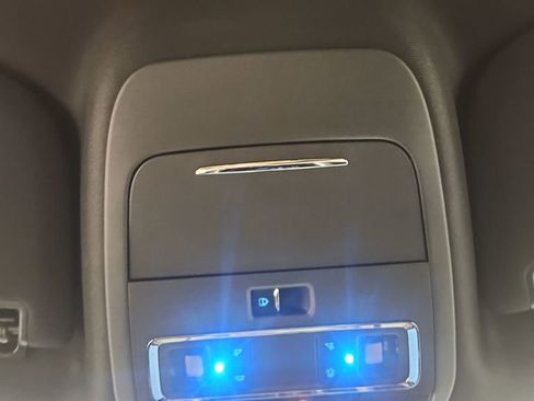 New 2025 Ford F150 Lariat w/ Equipment Group 502A High image 28