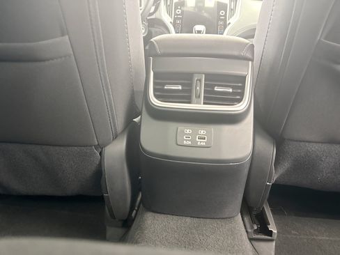 Used 2024 Subaru Legacy Premium AWD/4WD image 19