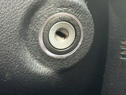Used 2021 Toyota Tacoma SR AWD/4WD image 30