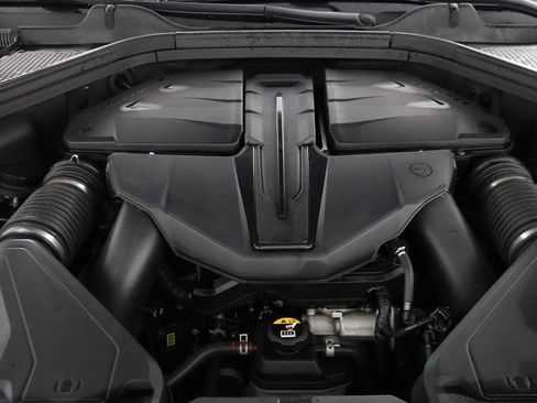 Used 2024 Genesis GV80 3.5T w/ Prestige Package image 26