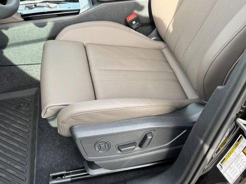 New 2025 Audi Q5 Premium Plus image 19