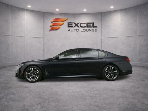 Used 2020 BMW 750i xDrive w/ M Sport Package AWD/4WD image 56