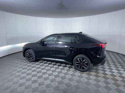 New 2026 Subaru Solterra Premium AWD/4WD image 6