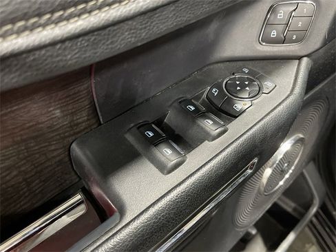 Used 2019 Ford Expedition Limited w/ Special Edition Package image 19