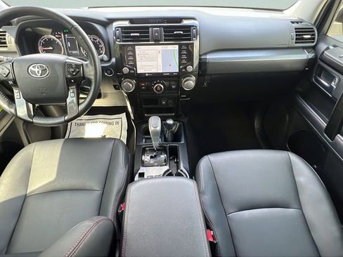 Used 2023 Toyota 4Runner TRD Off-Road Premium w/ Moonroof Package AWD/4WD image 10