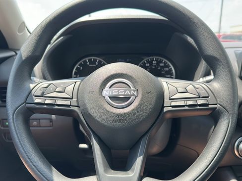 New 2025 Nissan Sentra S image 17