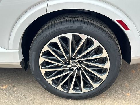 New 2026 Hyundai Palisade Calligraphy FWD image 20